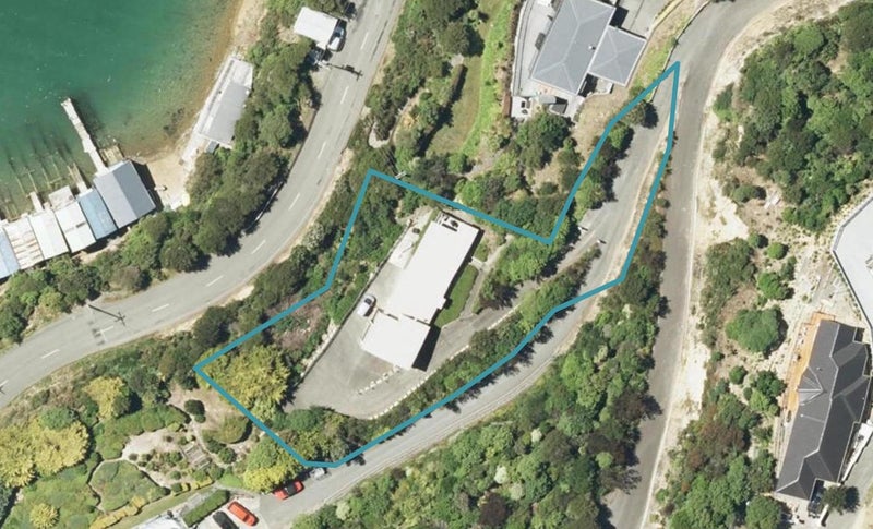 6 Marina View, WAIKAWA, PICTON - Carousel 1