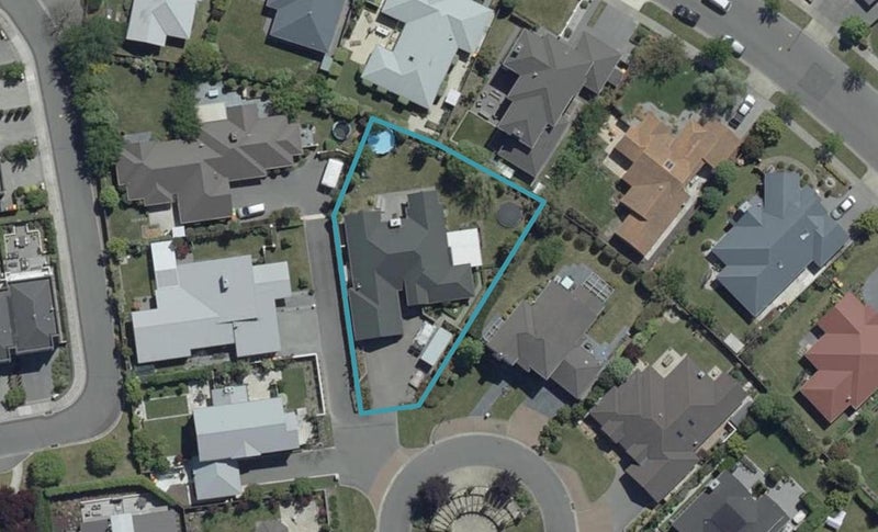 8 June Gardens, Northwood, Christchurch - Carousel 1