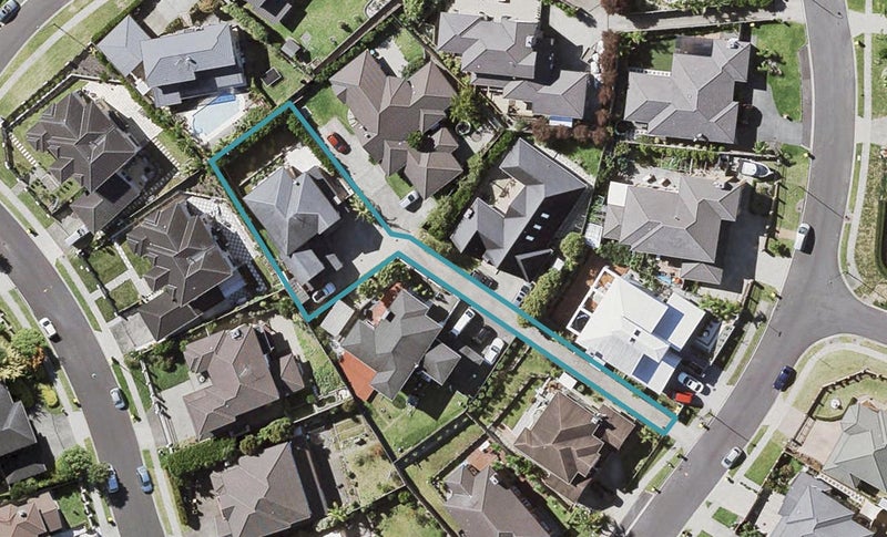 12 Kilkelly Avenue, Pinehill, Auckland - Carousel 1