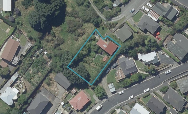 5 Swanson Street, Kaikorai, Dunedin - Carousel 1