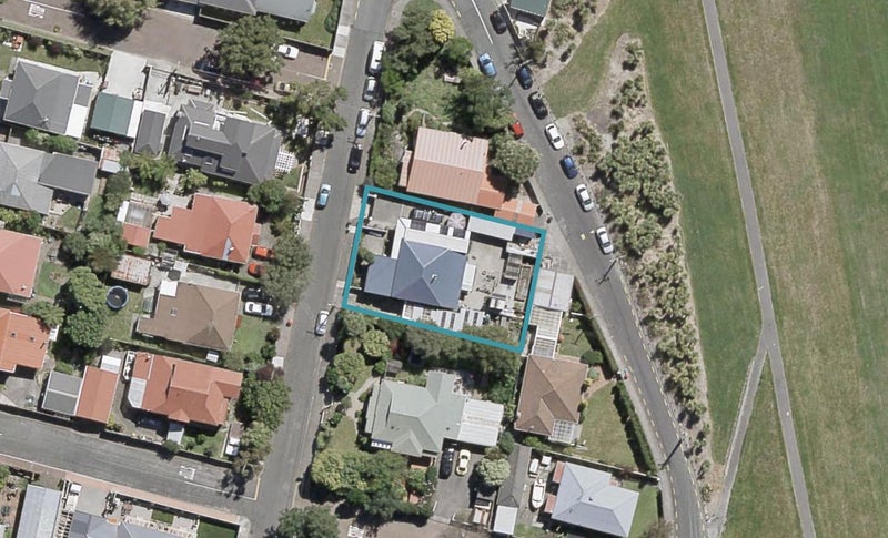 44 Tama Street, Alicetown, Lower Hutt - Carousel 1