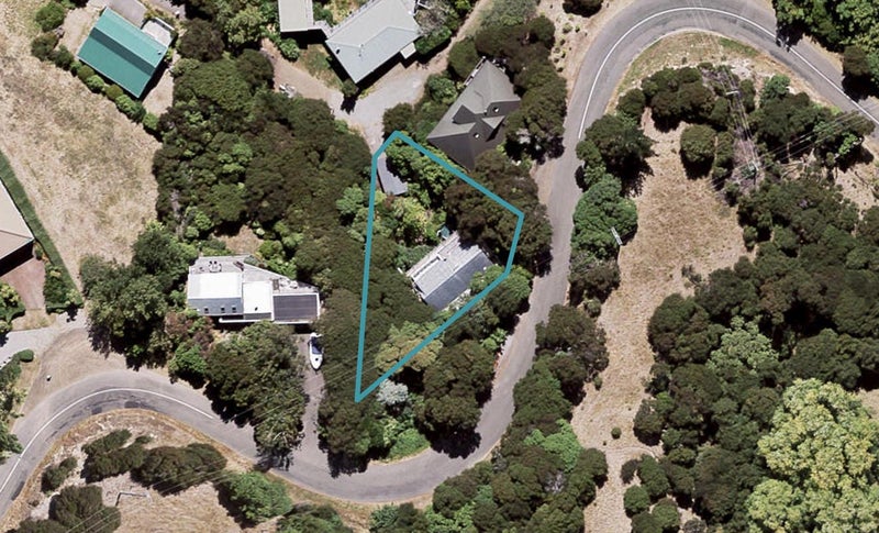 42 Onuku Road, Akaroa, Akaroa - Carousel 1