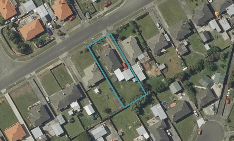 95 Clyde Crescent, Roslyn, Palmerston North - Carousel 1
