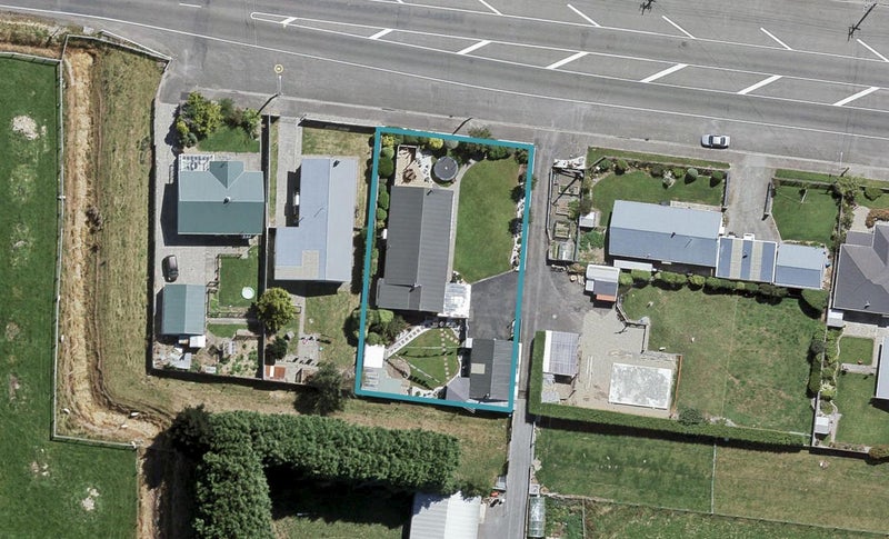 201 Bay Road, Grasmere, Invercargill - Carousel 1