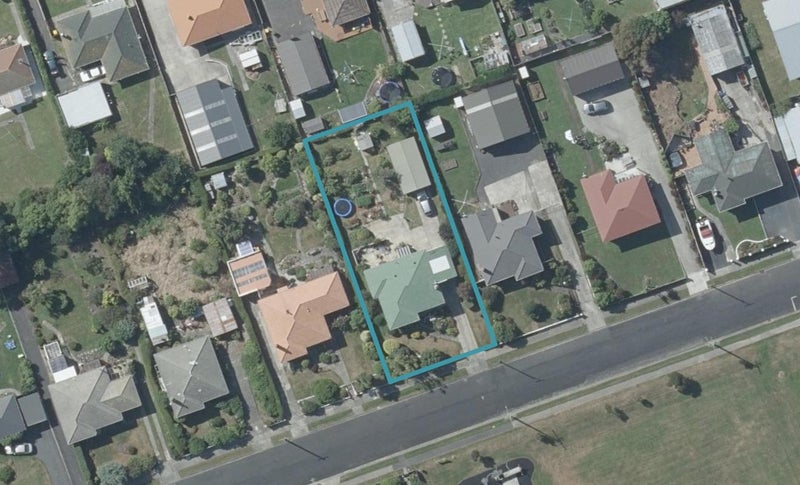 11 Delta Drive, Waldronville, Dunedin - Carousel 1