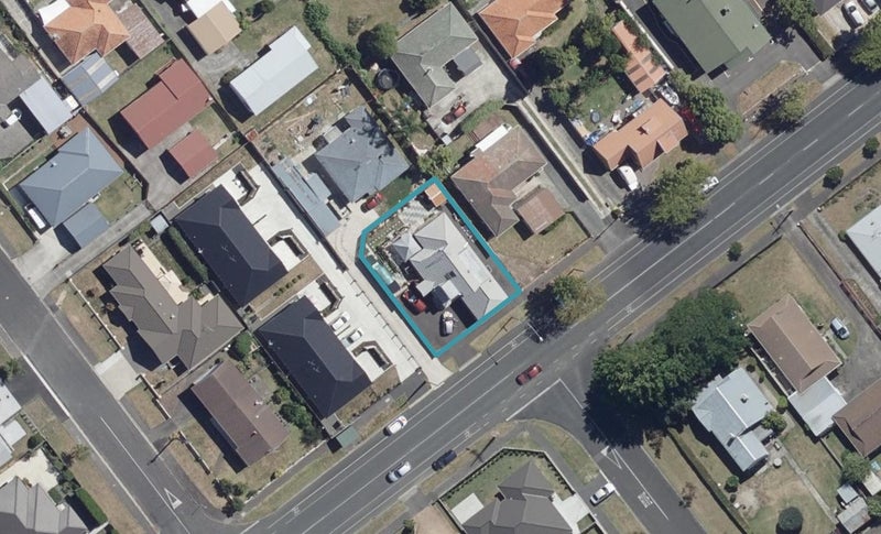 88 Maeroa Road, Maeroa, Hamilton - Carousel 1