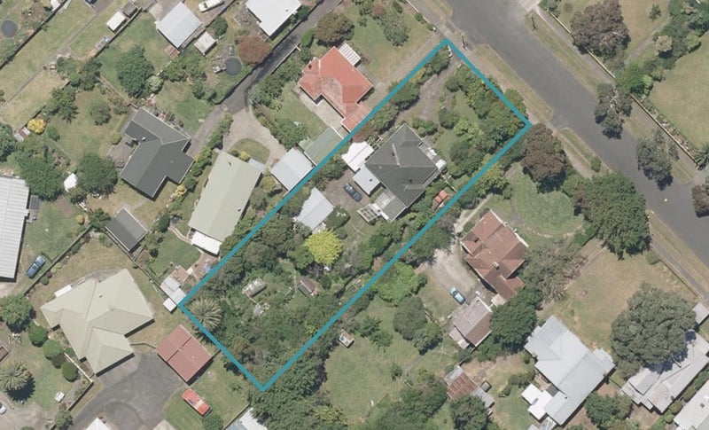 43 Caius Avenue, Gonville, Whanganui - Carousel 1