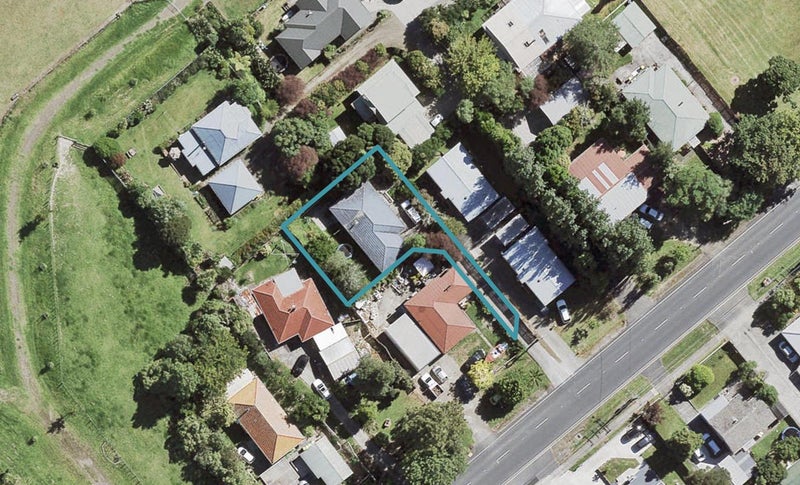 207A Henderson Valley Road, Henderson, Auckland - Carousel 1