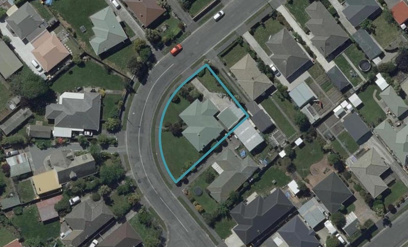 18 Evesham Crescent, Spreydon, Christchurch - Carousel 1