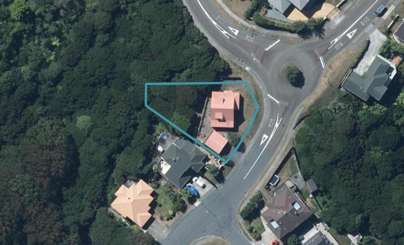 23 Saint Ives Drive, Camborne, Porirua - Carousel 1