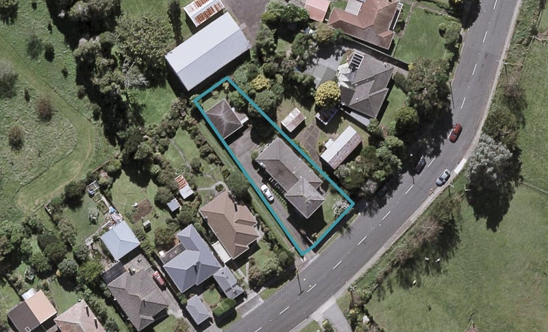 31 Tarahua Road, Vogeltown, New Plymouth - Carousel 1