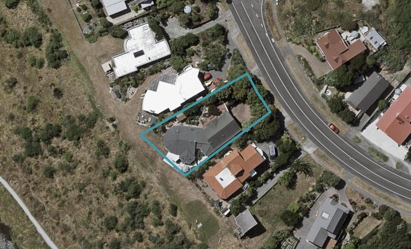 160 Weggery Drive, Waikanae Beach, Waikanae - Carousel 1