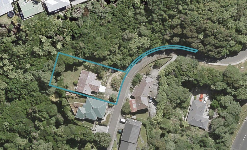 12 Bushey Way, Maungaraki, Lower Hutt - Carousel 1