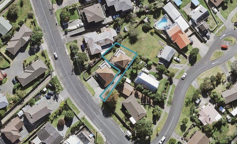 36B Colwill Road, Massey, Auckland - Carousel 1