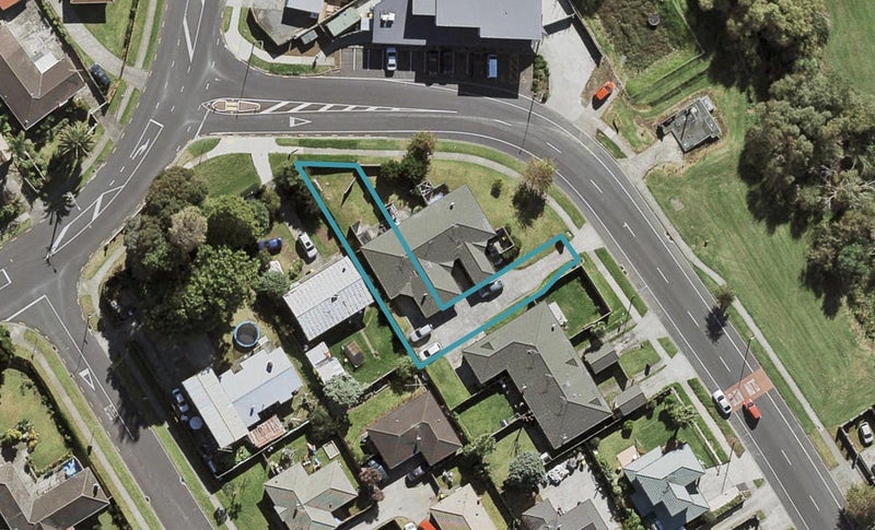 156 Gadsby Road, Favona, Auckland - Carousel 1