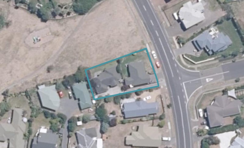 58 Arrowsmith Avenue, Waipahihi, Taupo - Carousel 1