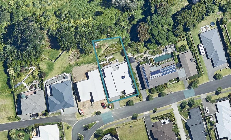 24 Sereno Vista, Bellevue, Tauranga - Carousel 1