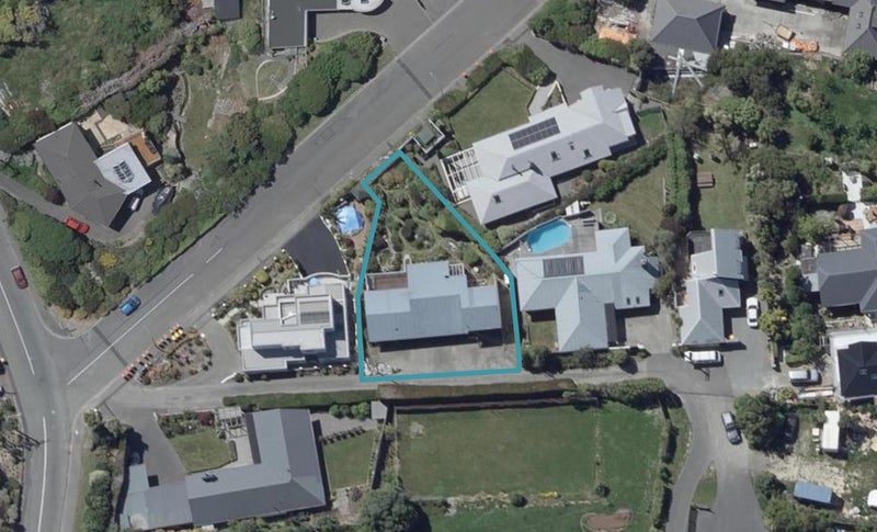 223 Mount Pleasant Road, Mount Pleasant, Christchurch - Carousel 1