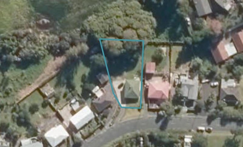 9 Cartwright Road, Onerahi, Whangarei - Carousel 1