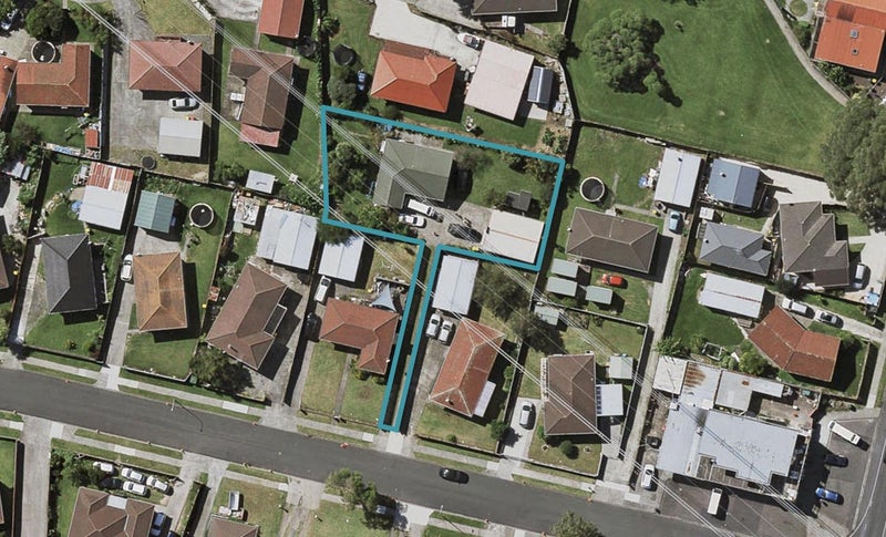 62 Israel Avenue, Clover Park, Auckland - Carousel 1