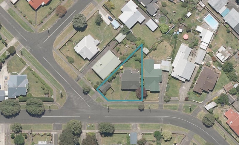 8 Swiss Avenue, Gonville, Whanganui - Carousel 1