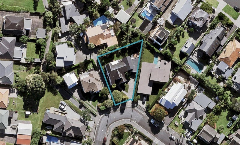 19 Tirotai Crescent, Westmere, Auckland - Carousel 1