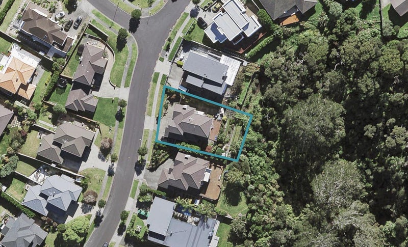 60 Kittiwake Drive, Schnapper Rock, Auckland - Carousel 1