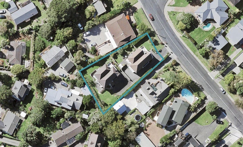 51A Pah Road, Cockle Bay, Auckland - Carousel 1