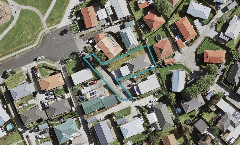 89 Templeton Place, Clendon Park, Auckland - Carousel 1