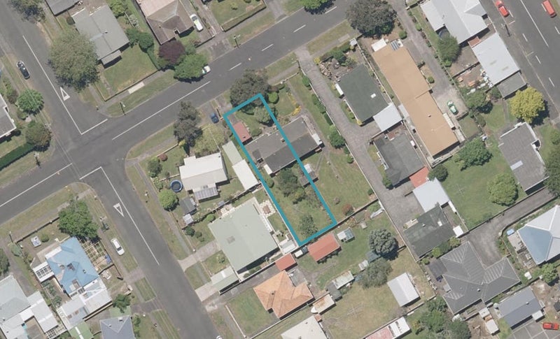 46 Nixon Street, Whanganui East, Whanganui - Carousel 1
