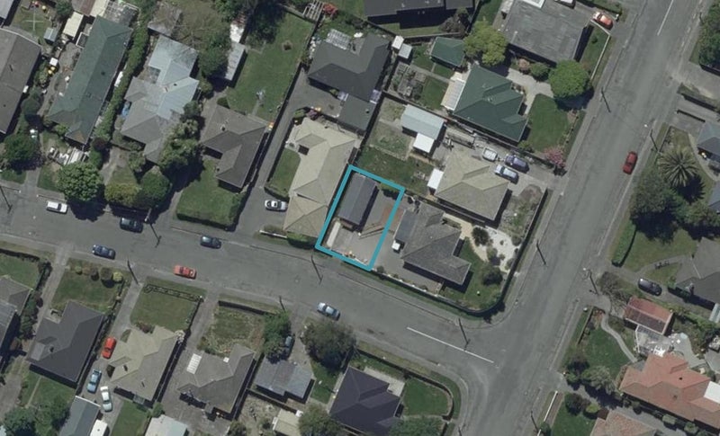 2/2 Betwin Avenue, Sockburn, Christchurch - Carousel 1