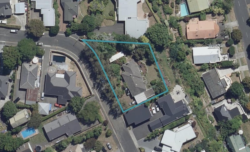 11 Galbraith Avenue, Beerescourt, Hamilton - Carousel 1