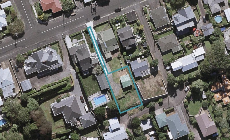 17A Wallace Place, Westown, New Plymouth - Carousel 1