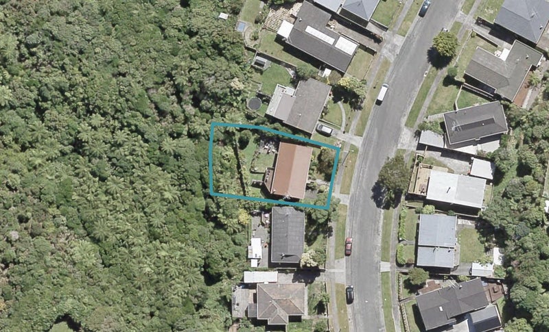 61 Waipounamu Drive, Kelson, Lower Hutt - Carousel 1