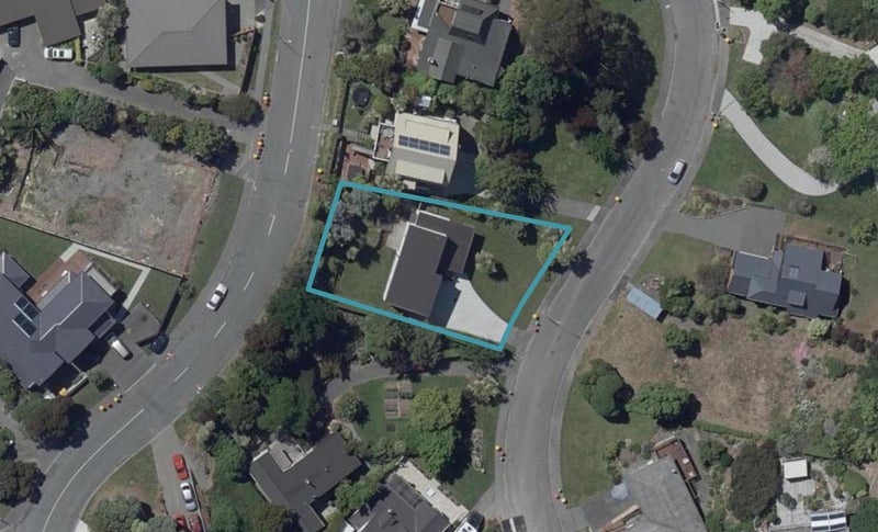 10 Janice Place, Mount Pleasant, Christchurch - Carousel 1