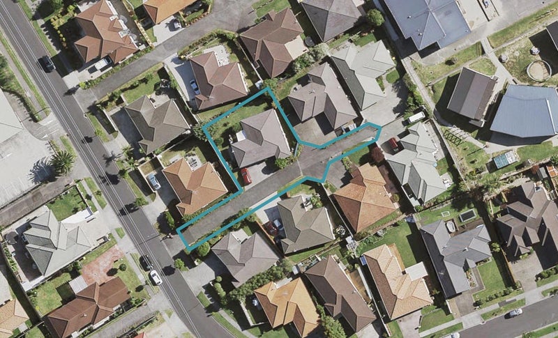 18 Mt Lebanon Crescent, The Gardens, Auckland - Carousel 1