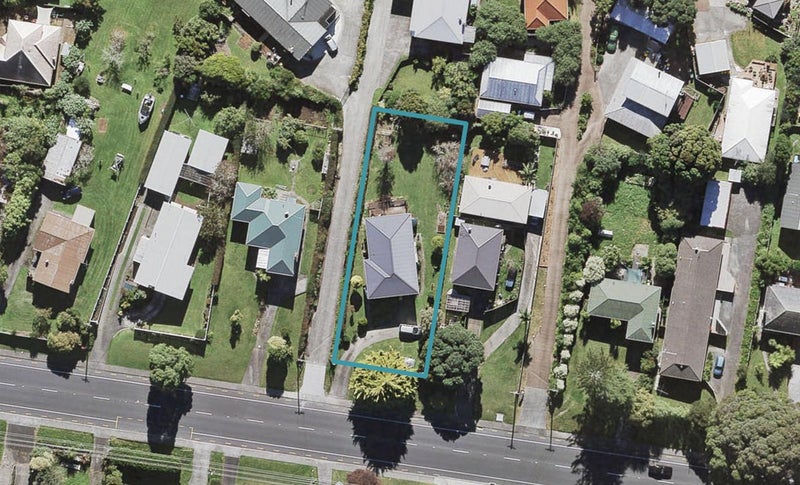 116 Triangle Road, Massey, Auckland - Carousel 1