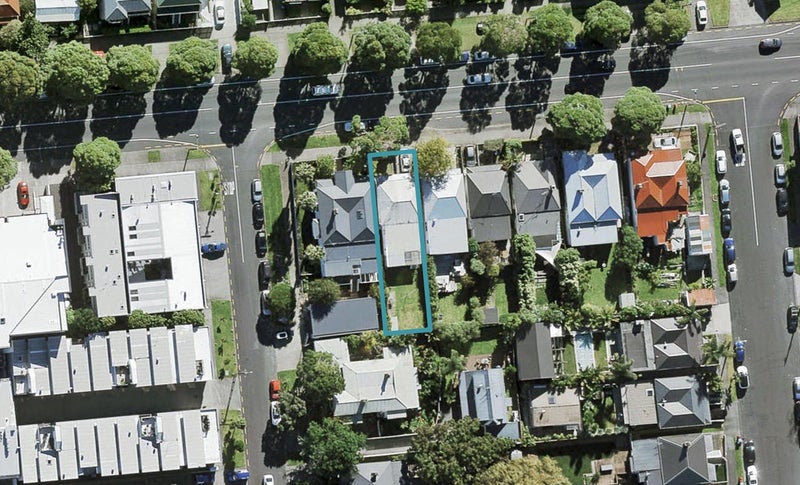 60 Richmond Road, Grey Lynn, Auckland - Carousel 1