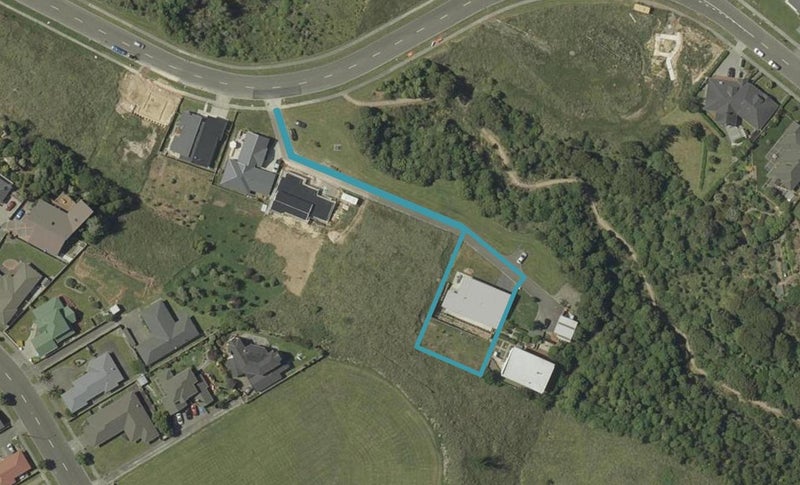 95 Cashmere Drive, Fitzherbert, Palmerston North - Carousel 1