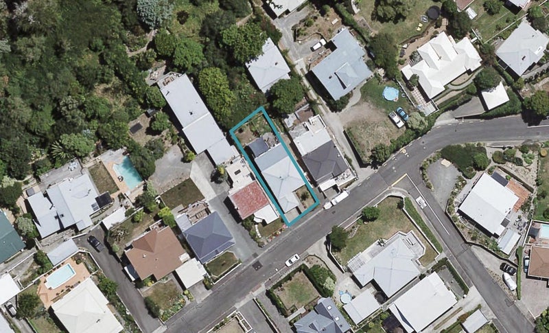 18 Simla Terrace, Hospital Hill, Napier - Carousel 1