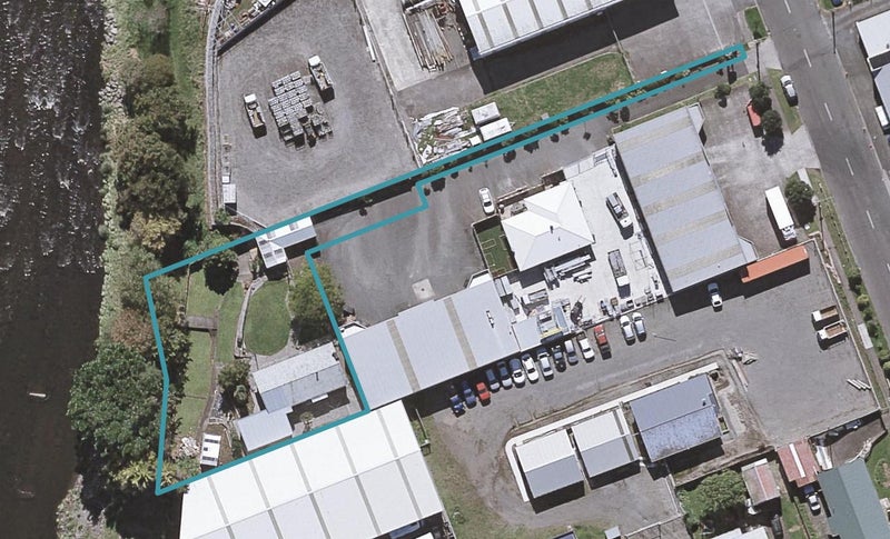 15 Constance Street, Waiwhakaiho, New Plymouth - Carousel 1