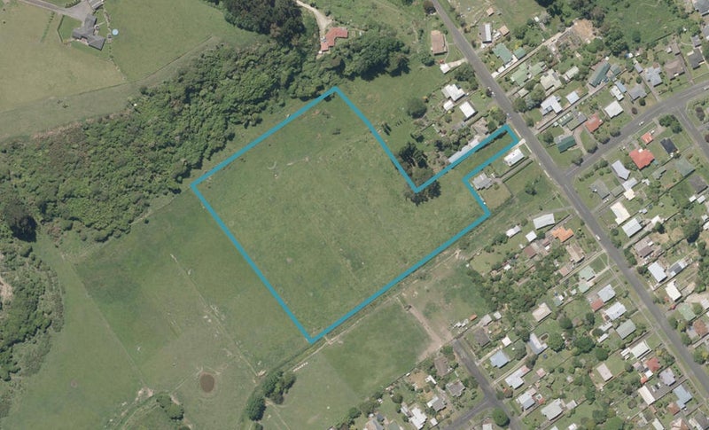 55 Roberts Avenue, Aramoho, Whanganui - Carousel 1