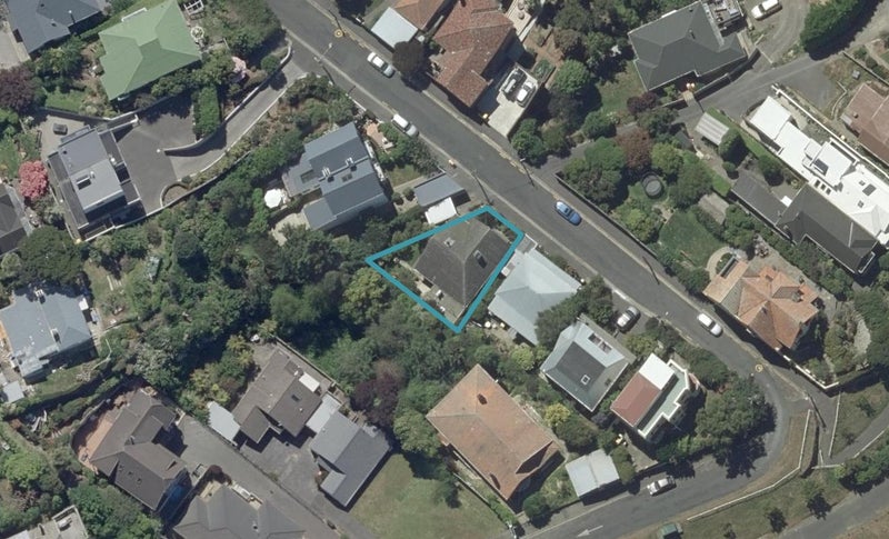34 Erin Street, Roslyn, Dunedin - Carousel 1