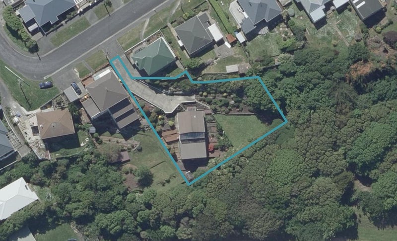 16 Dundonald Street, Tainui, Dunedin - Carousel 1