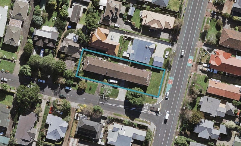 3/35 Pah Road, Epsom, Auckland - Carousel 1