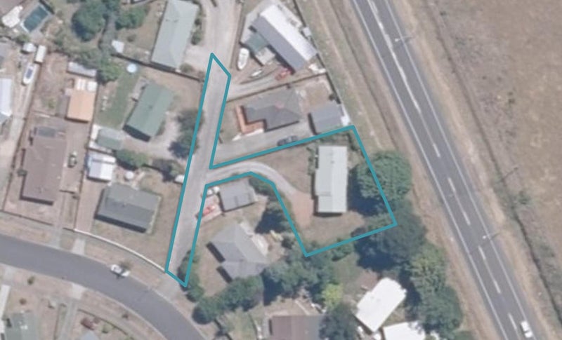 107 Arthur Crescent, Hilltop, Taupo - Carousel 1