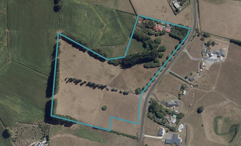 92 Burbush Road, Burbush, Hamilton - Carousel 1