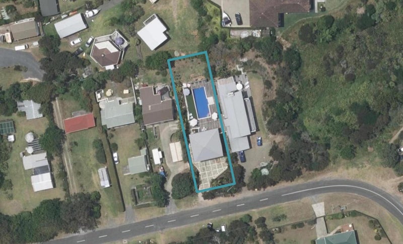 21 Wharfdale Crescent, Mangawhai Heads, Mangawhai - Carousel 1