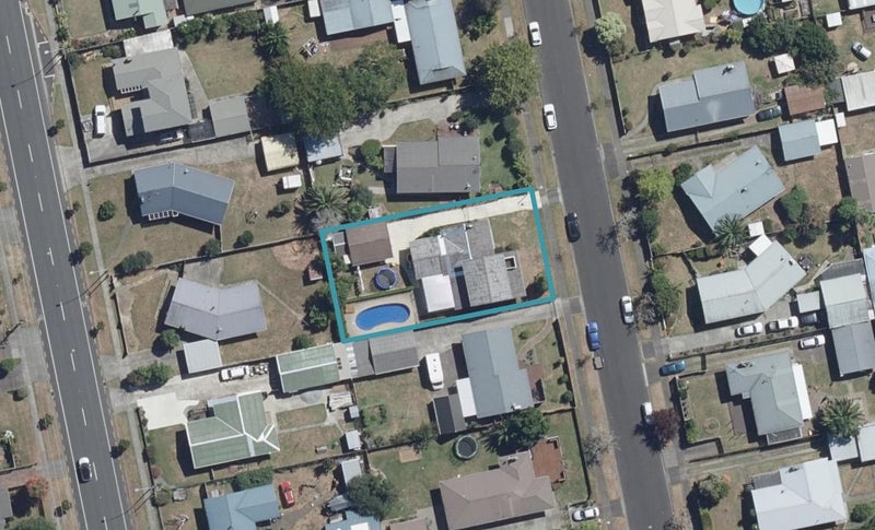 17 Clematis Avenue, Pukete, Hamilton - Carousel 1