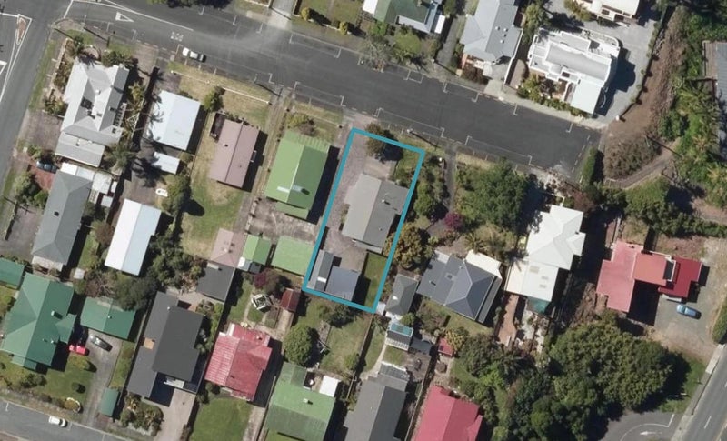 10 Grey Street, Regent, Whangarei - Carousel 1